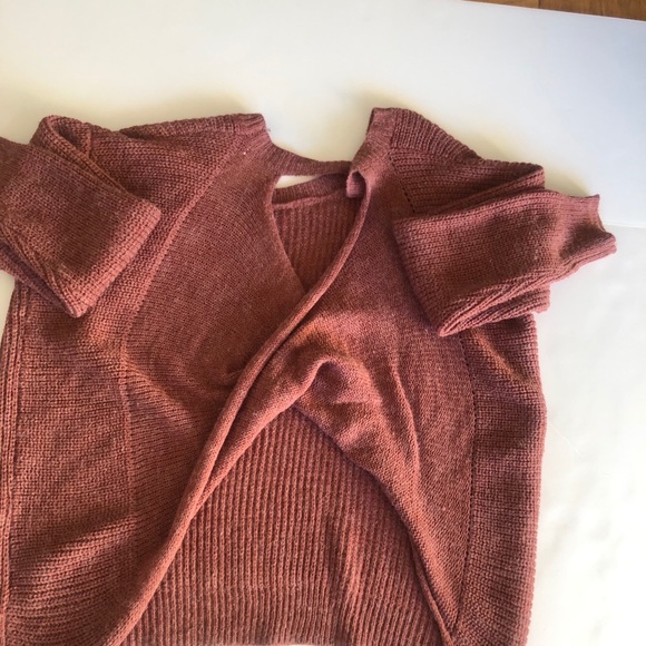 Back Out Sweat - Picture 2 of 2